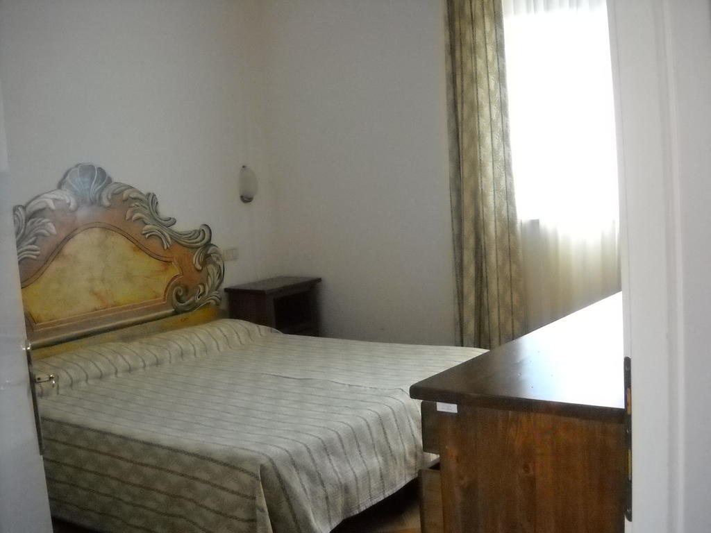 Le Tamerici Guest House Principina Terra Room photo