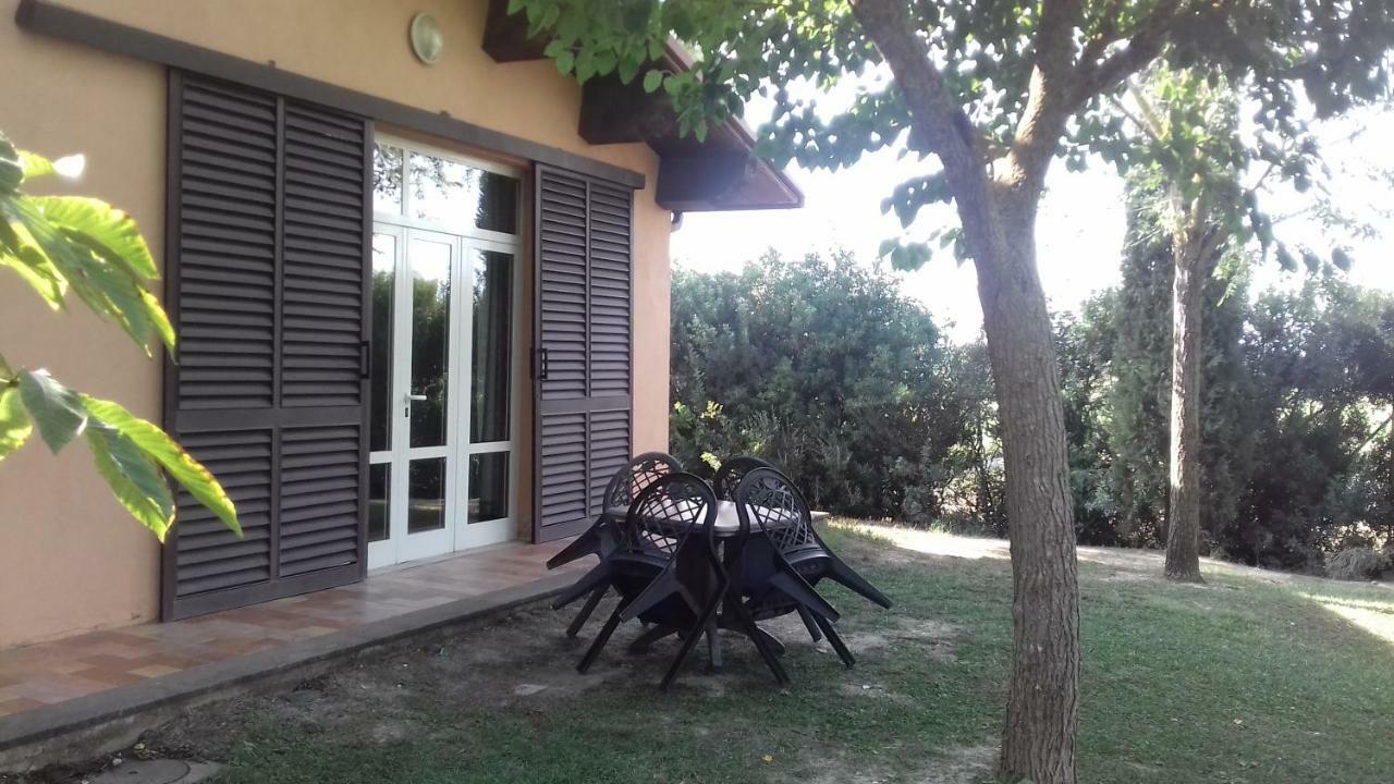 Le Tamerici Guest House Principina Terra Exterior photo