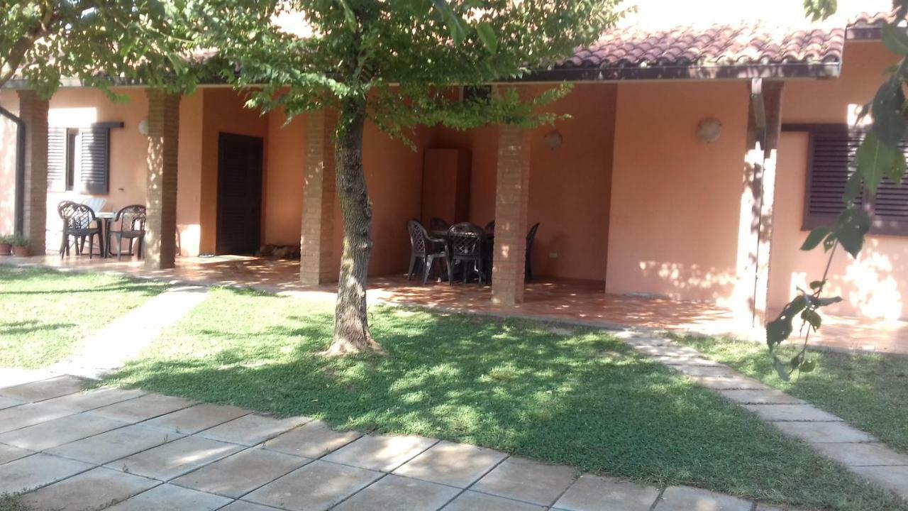 Le Tamerici Guest House Principina Terra Exterior photo